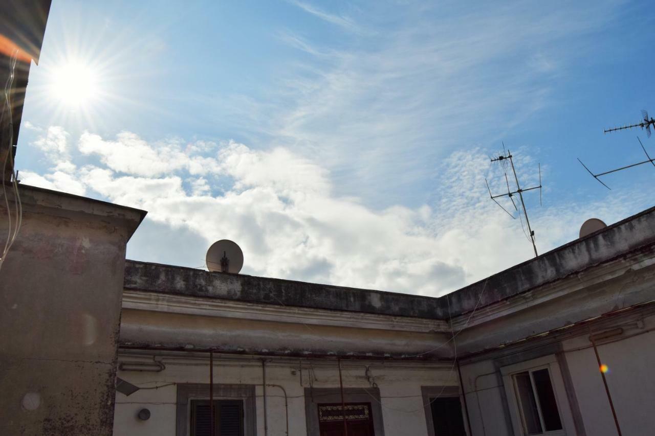 Domus San Biagio 14 Bed and Breakfast Napoli Eksteriør billede