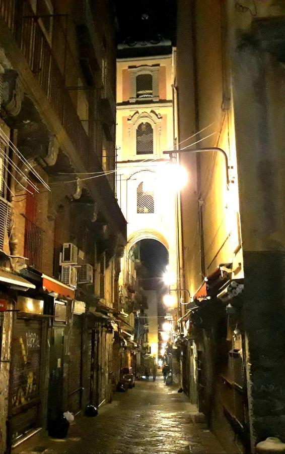Domus San Biagio 14 Bed and Breakfast Napoli Eksteriør billede